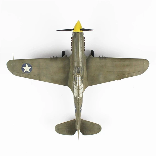 QD036 1/48 Ölçek, P-40C Warhawk Sergilemeye Hazır Plastik Uçak Maketi - Resim 5