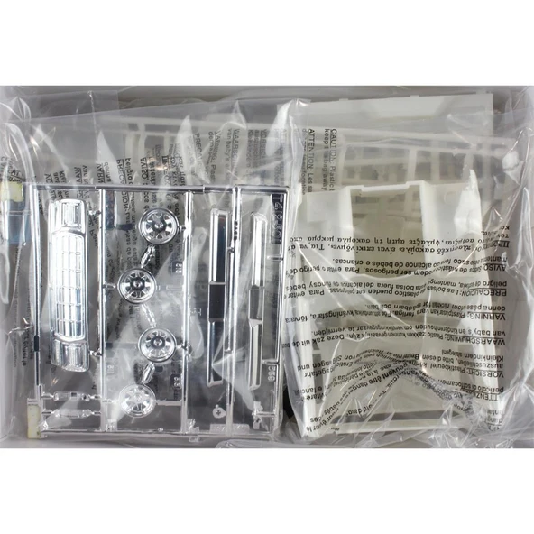 AMT 858 1/25 Ölçek, 1978 Ford Pickup Firestone Super Stones Kamyonet, Plastik Model kiti - Resim 2