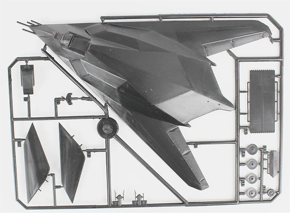Mistercraft E007 1/72 F-117A (Bagdad Strike) Savaş Uçağı Plastik Model Kiti - Resim 2
