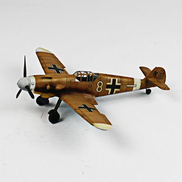 QD078 1/48 Ölçek, Messerschmitt Bf 109 G-2 Sergilemeye Hazır Plastik Uçak Maketi - Resim 2