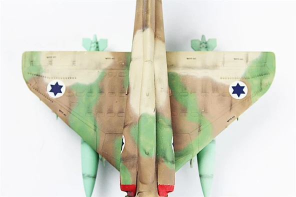 QD019 1/72 Ölçek, A-4E Skyhawk Sergilemeye Hazır Plastik Uçak Maketi - 8