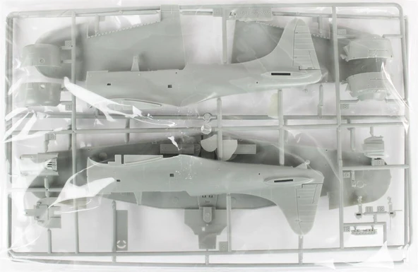 Academy 12335 1/48 Ölçek, USN SBD-2 (Midway) Savaş Uçağı, Plastik Model kiti - Resim 2