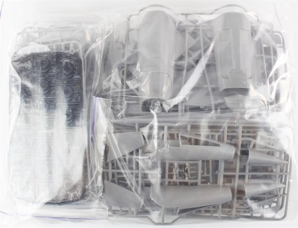 Modelsvit MSVIT7203 1/72 Ölçek, Tupolev Tu-144 Yolcu Uçağı, Plastik Model kiti - Resim 2