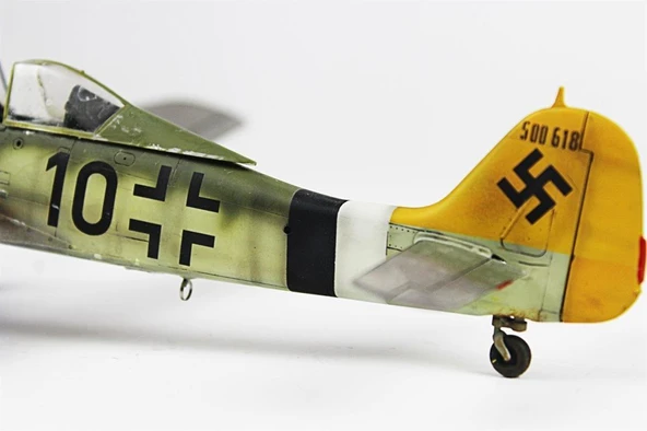 QD077 1/48 Ölçek, Focke-Wulf 190 D-9 Sergilemeye Hazır Plastik Uçak Maketi - Resim 7