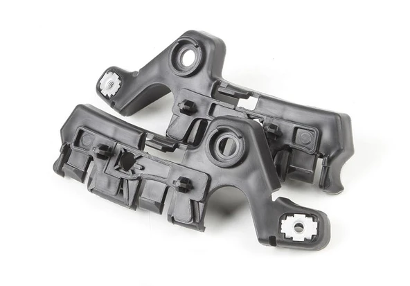 YTT 4216 ÖN TAMPON PLASTİK AYAĞI R/L TAKIM MGN III 620500001R ürün görseli