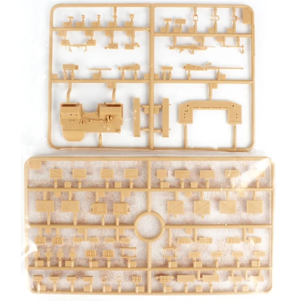 HobbyBoss 82450 1/35 Ölçek, (Ranger Special Operations Vehicle) RSOV w/MG, Askeri Cip , Plastik Model Kiti - Resim 4