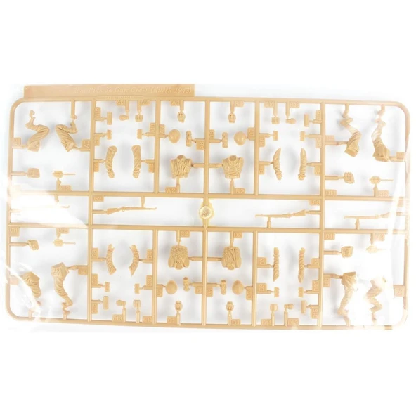 HobbyBoss 84418 1/35 Ölçek, Alman 20mm Flak 38 Topçuları, Plastik Figür Kiti - Resim 3