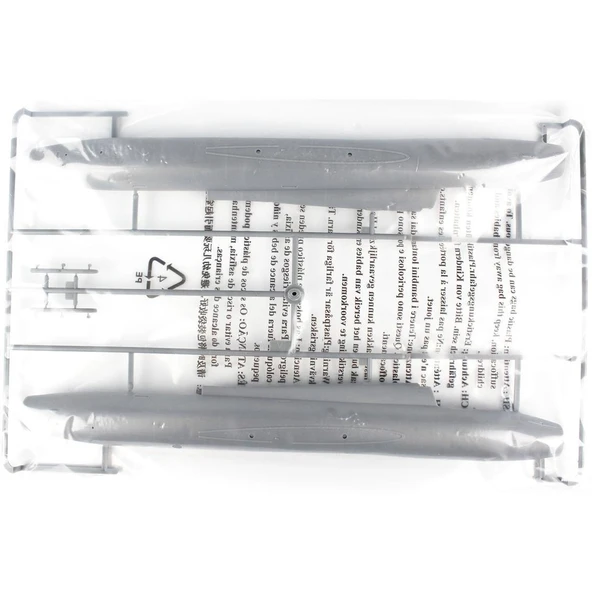 HobbyBoss 81758 1/48 Ölçek, Su-17M4 Fitter-K, Savaş Uçağı, Plastik Model Kiti - Resim 4