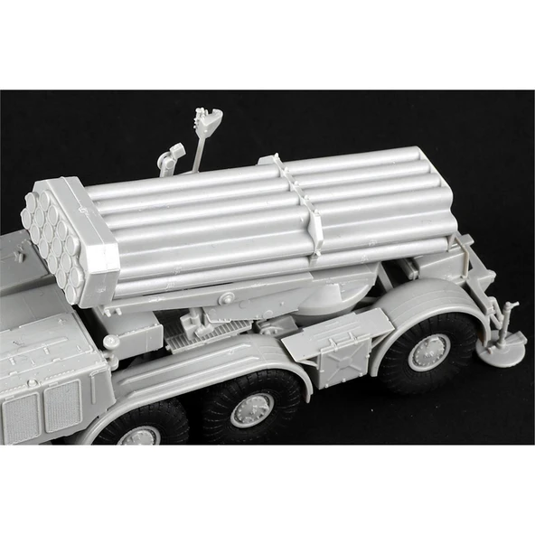Trumpeter 07180 1/72 Ölçek, Rus 9P140 Kamyon ve 9K57 Uragan Çoklu Füze Sistemi, Plastik Model Kiti - 4