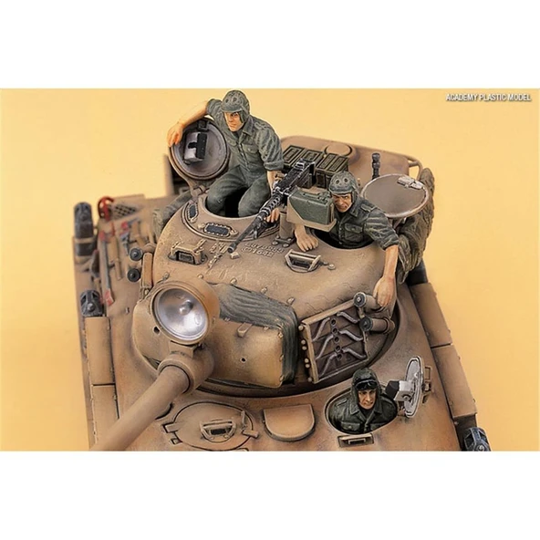 Academy 13254 1/35 Ölçek, I.D.F. M-51 Super Sherman Tankı, Plastik Model kiti - Resim 3