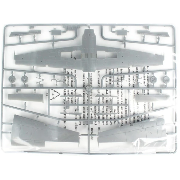 HobbyBoss 81763 1/48 Ölçek, Brazilian EMB312 Tucano, Savaş Uçağı, Plastik Model Kiti - Resim 2