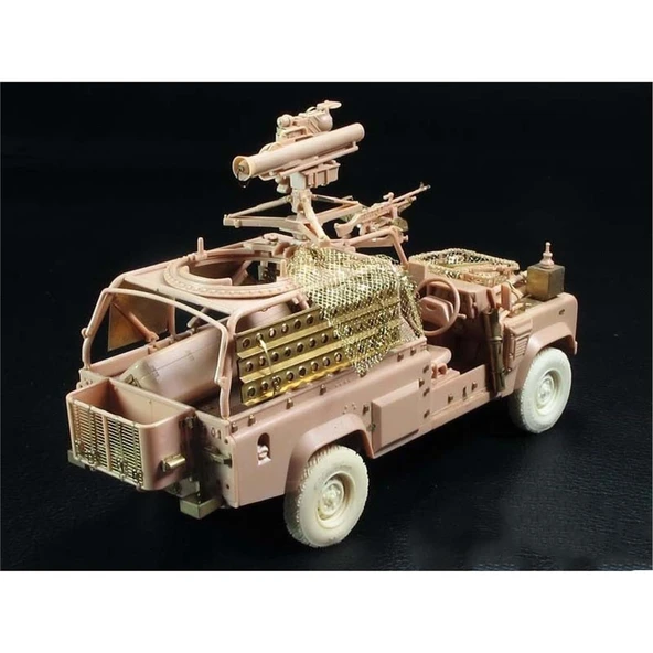 HobbyBoss 82447 1/35 Ölçek, Land Rover WMIK w/MILAN ATGM, Askeri Cip, Plastik Model Kiti - Resim 3
