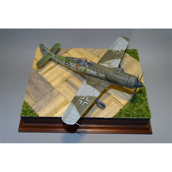 HobbyBoss 81704 1/48 Ölçek, Ta 152 C-11, Savaş Uçağı, Plastik Model Kiti - Resim 2