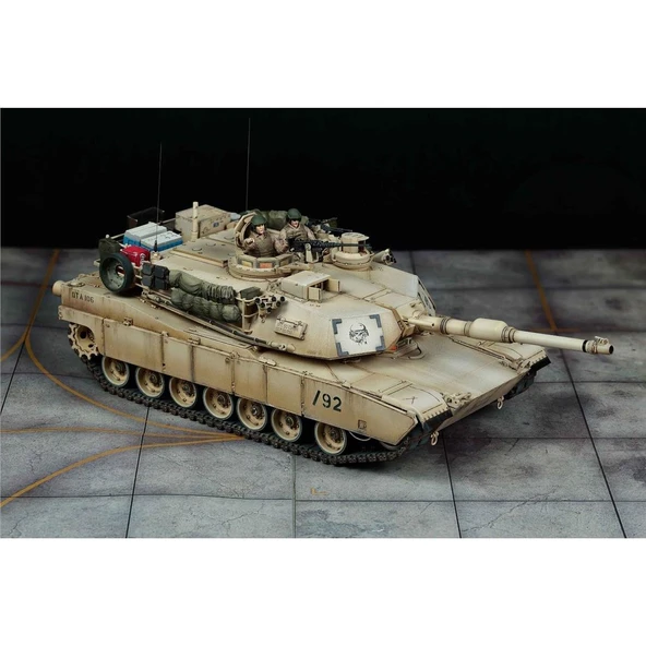 RFM 5007 1/35 Ölçek, M1A1/ A2 Abrams Tankı, İç Detaylı, Plastik Model kiti - Resim 4