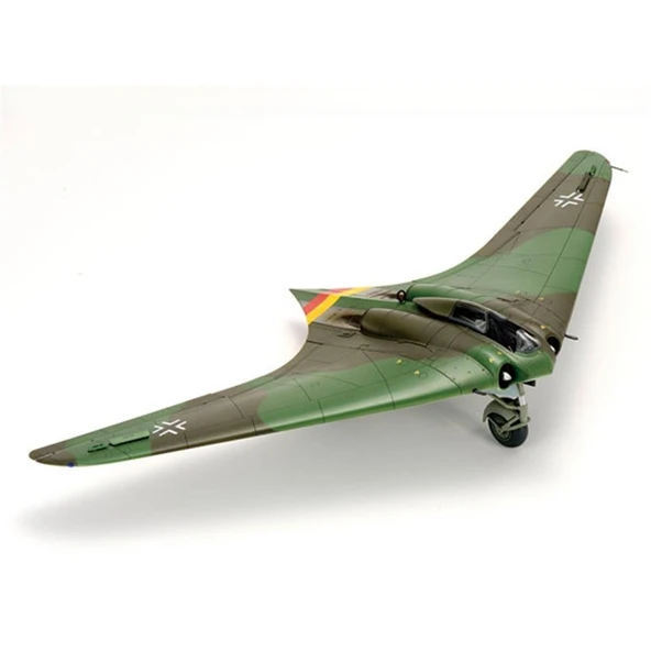 SWS 48-03 1/48 Ölçek, Horten Ho 229 Savaş Uçağı, Plastik Model kiti - Resim 2