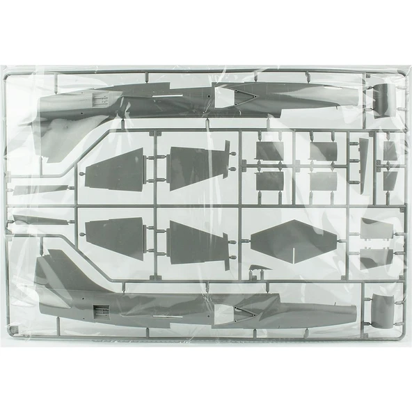 Kinetic K48077 1/48 Ölçek, F-104G ROCAF Starfighter Savaş Uçağı, Plastik Model kiti - Resim 2