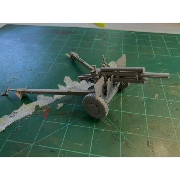 Dragon 6531 1/35 Ölçek,,105mm Howitzer M2A1 Top ve M2A2 Römork ile Mürettebatı, Plastik Model Kiti - Resim 2