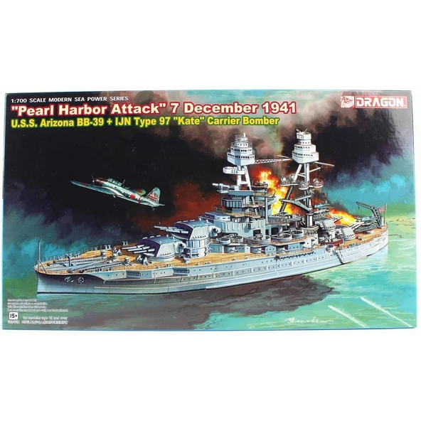 Dragon 7127 1/700 Ölçek, U.S.S. Arizona BB-39 Savaş Gemisi ve IJN Type 97 (Kate) Bombardıman Uçağı plastik Model Kiti ürün görseli