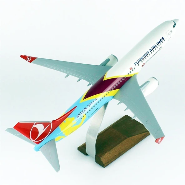 THY007 1/100 Ölçek, THY Aston Villa Logolu B737-800 Yolcu Uçağı, Sergilemeye Hazır Ahşap Standlı Model - Resim 4