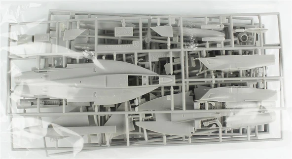 Hasegawa 2461 1/72 Ölçek, EA-18G Growler (VAQ-138 Yellow Jackets 2022), (Limited Edition), Savaş Uçağı Plastik Model Kiti - Resim 2