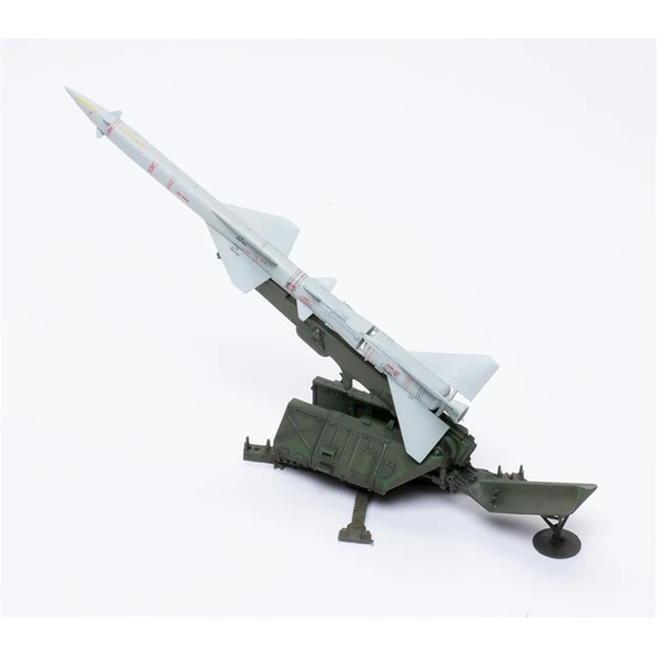 HobbyBoss 82933 1/72 Ölçek, Fırlatıcı Kabinli SAM-2 Füzesi, Plastik Model Kiti - 2