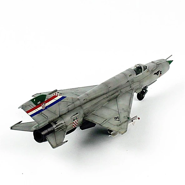 QD184 1/72 Ölçek, MIG-21 Hırvatistan Hava Kuvvetleri, Sergilemeye Hazır Savaşl Uçağı Modeli - 4