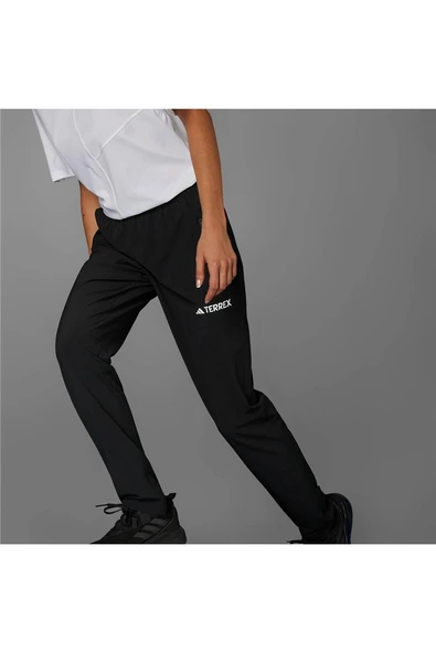 adidas  Kadın  Siyah  Eşofman Altı W MT ESS PANTS JP0806 - Resim 9