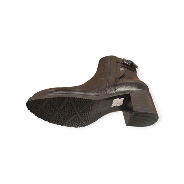 VENÜS 1779011K TOPUKLU TOKA DETAYLI KLASİK DERİ KADIN BOT - Resim 8