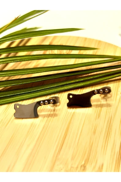 Monalisa Home Gümüş Renk  Bıçak Figürlü  Unisex Çelik Küpe ürün görseli 1