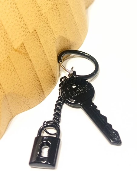 Monalisa Home Çelik Siyah Figürlü Unisex Küpe ürün görseli 1