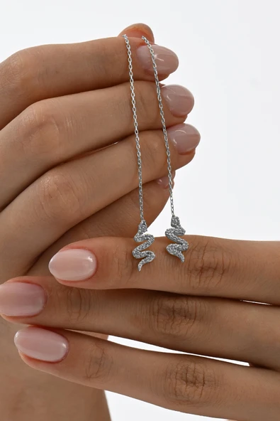 Gümüş rodyumlu zirkon taşlı yılan figürlü zincir küpe SGTL13034RODAJ ürün görseli