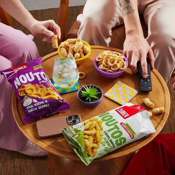 NessiWorld Noutos Fırın Nohut Cipsi 55 Gr Yoğurt ve Mevsim Yeşillikleri - Resim 2