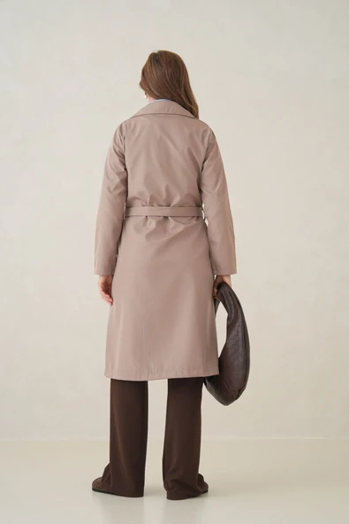 Su Geçirmez Kruvaze Yaka Sık Dokuma Kadın Trençkot - Resim 7