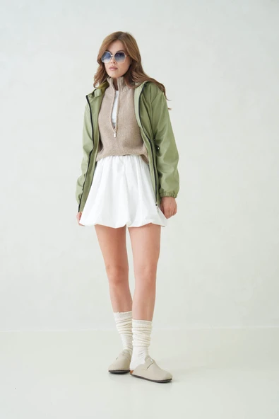 İçi Astarlı Su Geçirmez Kapüşonlu Fermuarlı Sık Dokuma Kadın Trençkot - Resim 9