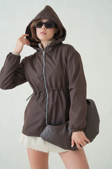 İçi Astarlı Su Geçirmez Kapüşonlu Fermuarlı Sık Dokuma Kadın Trençkot - Resim 5