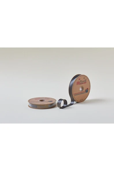 Biye Saten Katlı 038 Füme 2 cm 25 Metre %100 Polyester