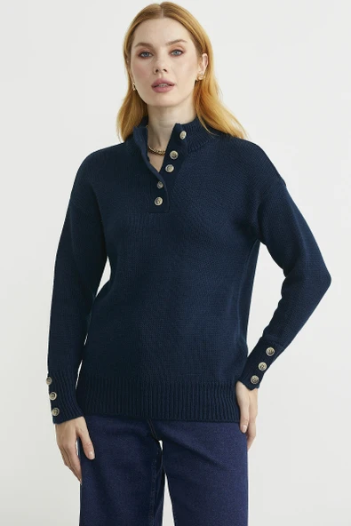 Dik Yaka Düğme Detaylı Yünlü Triko Kazak - Lacivert - Resim 3