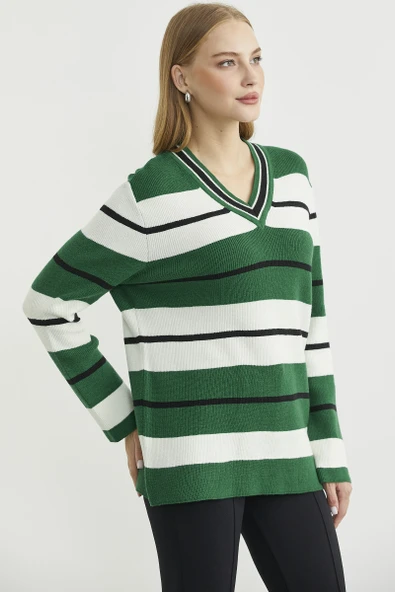 Çizgili V Yaka Triko Kazak - Yeşil - Resim 4