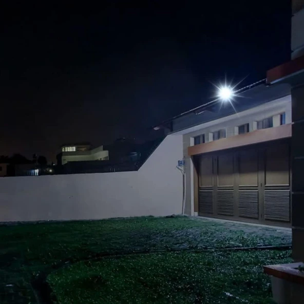 BUFFER® Dış Mekan ve Kamp İçin USB İle Şarj Olan 4 Farklı Işık Modlu Güçlü  Projektör Lamba 200W 3600 Mah - 5