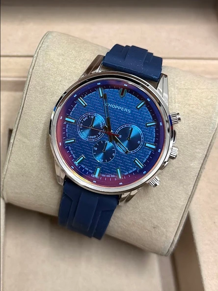 Mavi Renk Silikon Kordonlu Şık VIP Model Gümüş Renk Metal Yuvarlak Kadran Erkek Saati | Sportif Şık ürün görseli 1