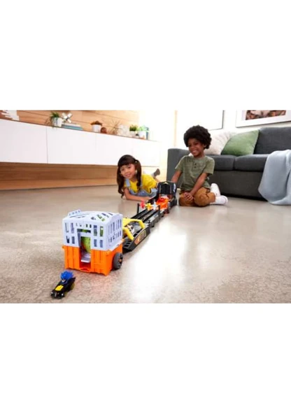 Hot Wheels Racerverse Ultimate Batman Pist Seti HXN21 Lisanslı Ürün - Resim 2