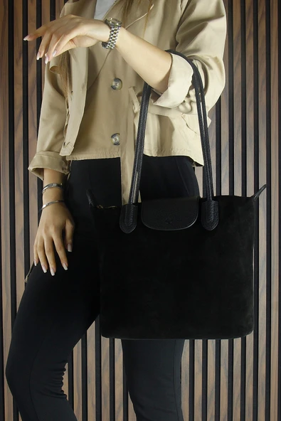 Erkan Saçmacı Siyah Hakiki Dana Süet Fermuarlı Manyetik Kapaklı Büyük Boy Günlük Omuz Çantası ürün görseli