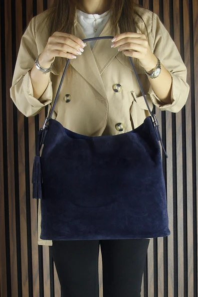 Erkan Saçmacı Lacivert Hakiki Dana Süet Püsküllü Manyetik Kapaklı Büyük Boy Günlük Omuz Çantası ve El Çantası - 5