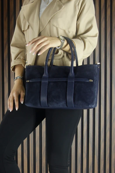 Erkan Saçmacı Lacivert Hakiki Dana Süet Fermuarlı Üç Bölmeli İç Cepli Askılı Orta Boy Günlük Omuz Çantası - 5