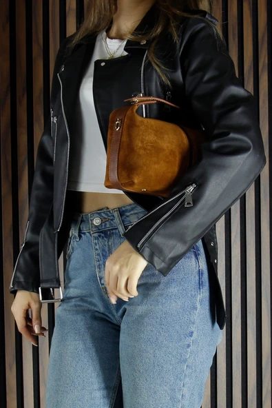 Erkan Saçmacı Taba Hakiki Dana Süet Fermuarlı Askılı İç Cepli Orta Boy Günlük Omuz Çantası - Resim 4