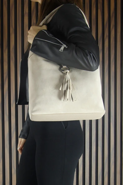 Erkan Saçmacı Bej Hakiki Dana Süet Püsküllü Manyetik Kapaklı Orta Boy Günlük Omuz Çantası - 3