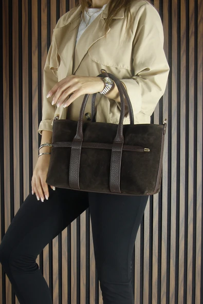 Erkan Saçmacı Bitter Hakiki Dana Süet Fermuarlı Üç Bölmeli İç Cepli Askılı Orta Boy Günlük Omuz Çantası - 5