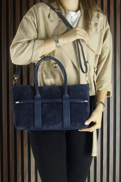 Erkan Saçmacı Lacivert Hakiki Dana Süet Fermuarlı Üç Bölmeli İç Cepli Askılı Orta Boy Günlük Omuz Çantası - 2