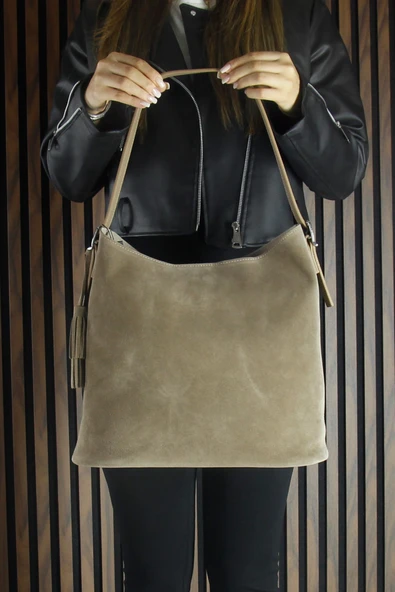 Erkan Saçmacı Kum Hakiki Dana Süet Püsküllü Manyetik Kapaklı Büyük Boy Günlük Omuz Çantası ve El Çantası - 5