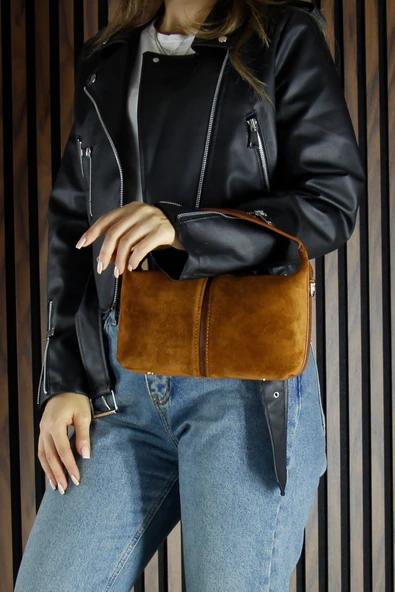 Erkan Saçmacı Taba Hakiki Dana Süet Fermuarlı Askılı İç Cepli Orta Boy Günlük Omuz Çantası - Resim 5